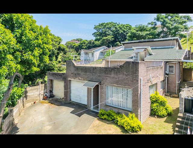 3 BEDROOM DUPLEX FOR SALE IN RESERVOIR HILLS